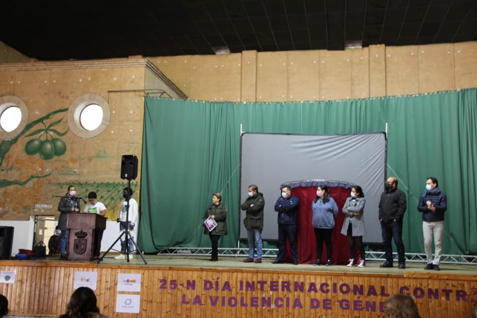CONTRA LA VIOLENCIA DE GÉNERO