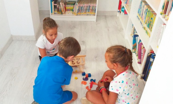 Visita biblioteca Instituto Ballor (3)